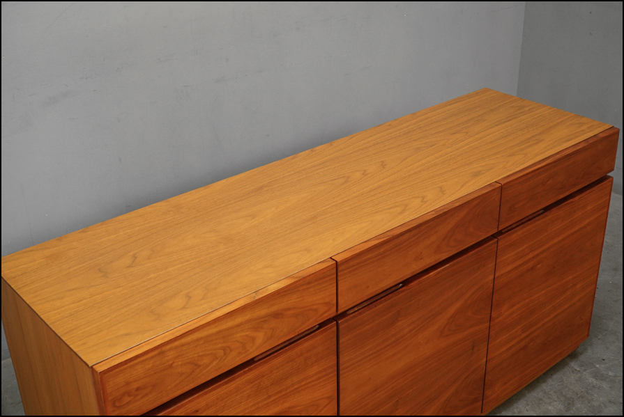 ACTUS(アクタス) SHINE(シャイン) サイドボードキャビネット高価買取