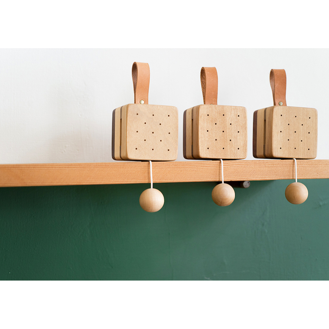 eguchi toys 無垢材のオルゴール ♪虹の彼方へ | 心の奥に残るものを。ama