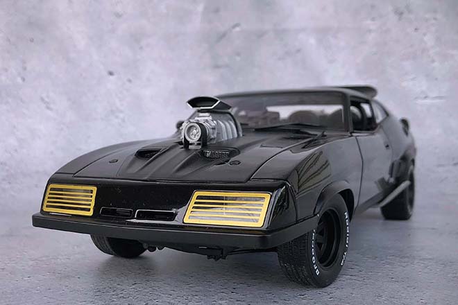 メインフォース・パトロールのインターセプターたち【1/18 MAD MAX