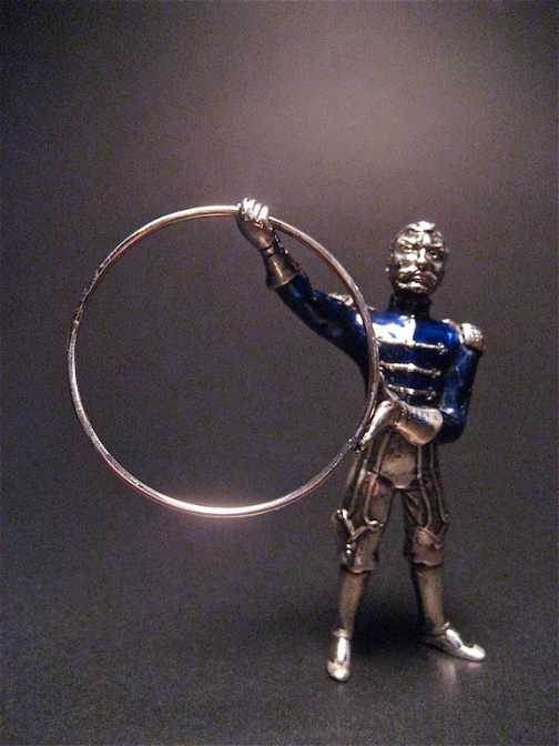 ティファニー「サーカス・フィギュア」