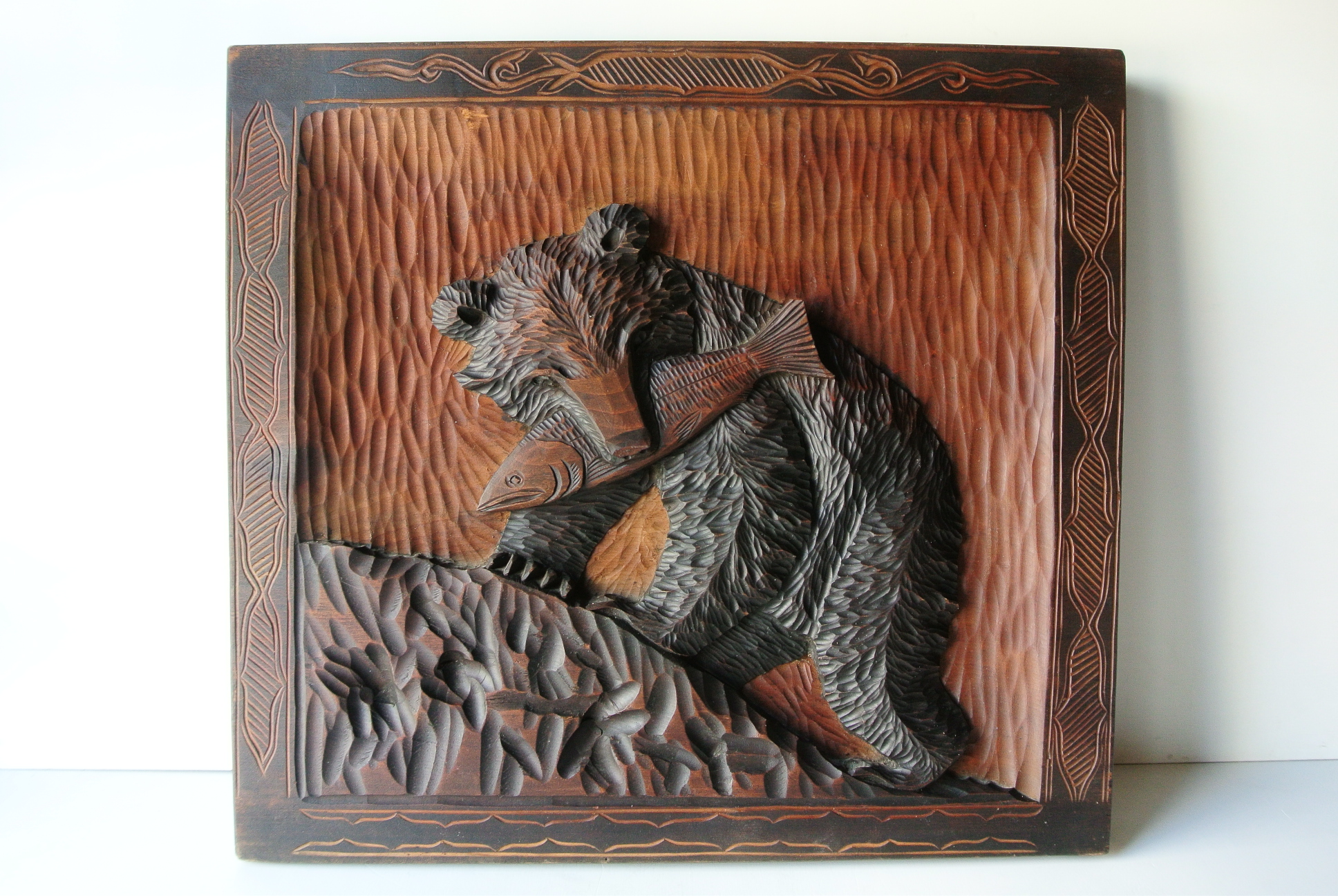 木彫り熊のレリーフ - アンティーク雑貨・古道具の札幌 アンティーク