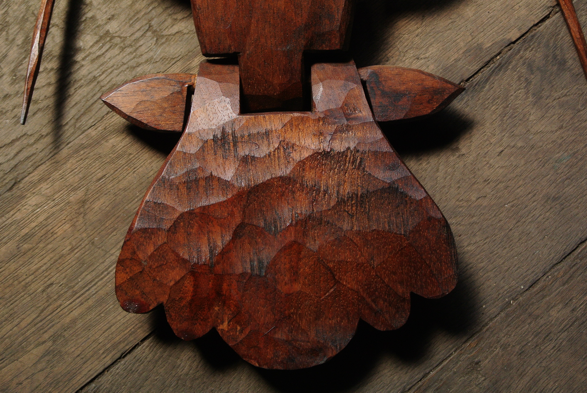 砂澤ビッキデザイン 樹海老 木彫 - アンティーク雑貨・古道具の札幌