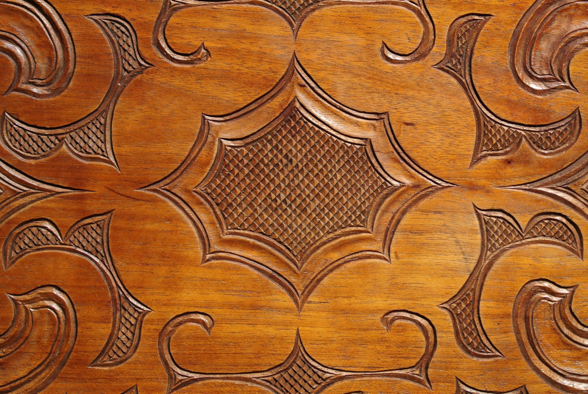 二風谷民芸 アイヌ イタ（角盆） - アンティーク雑貨・古道具の札幌