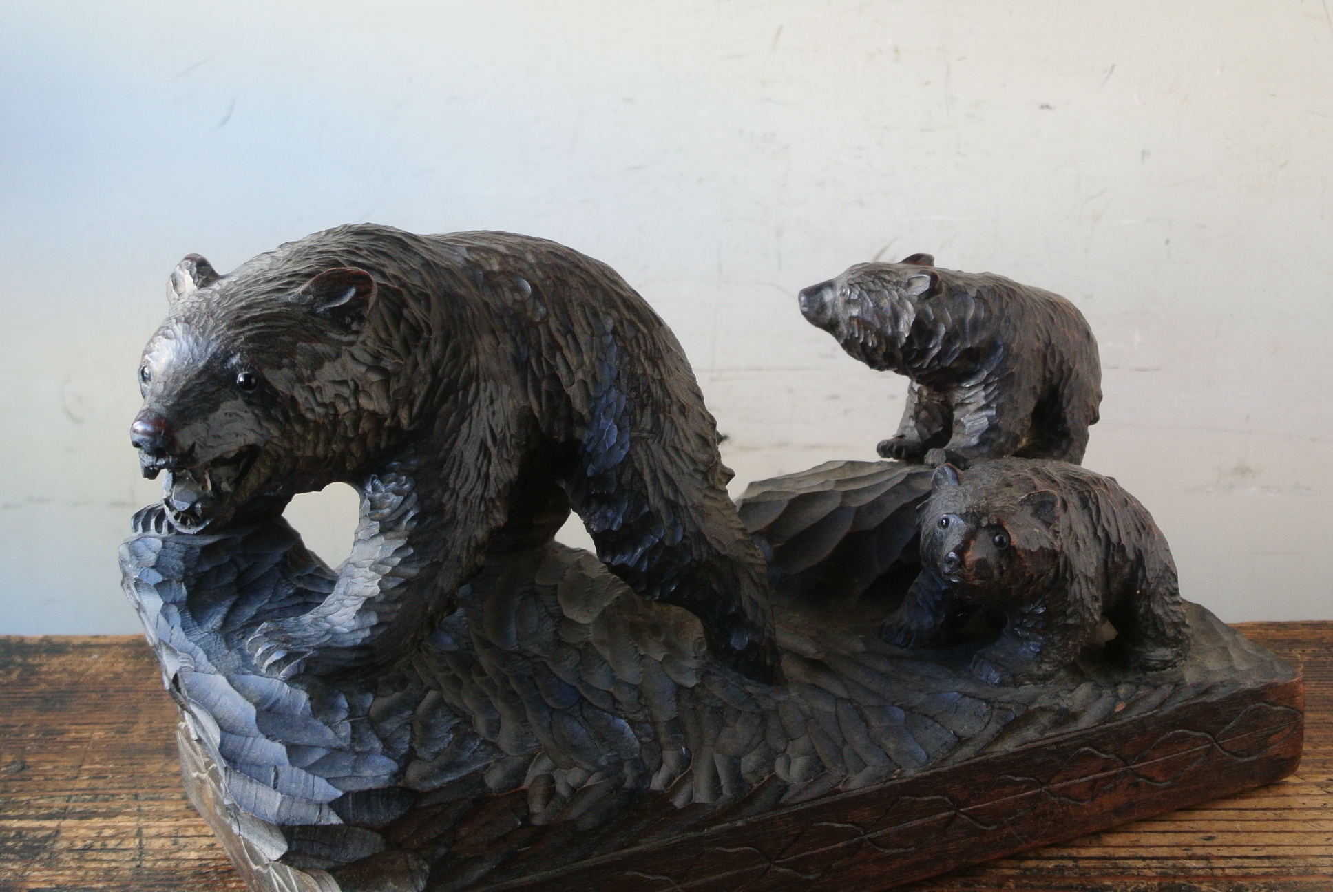 旭川の木彫り熊「親子熊」 - アンティーク雑貨・古道具の札幌