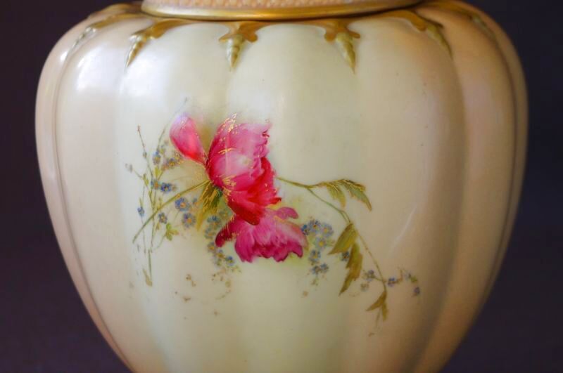 ロイヤル ウースター ポプリポット 専用箱入