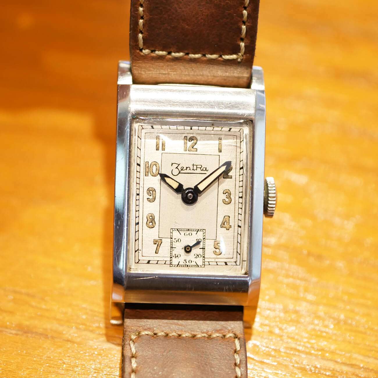 mo1690 | ZENTRA | CARESE [ケアーズ] – アンティークウォッチ専門店