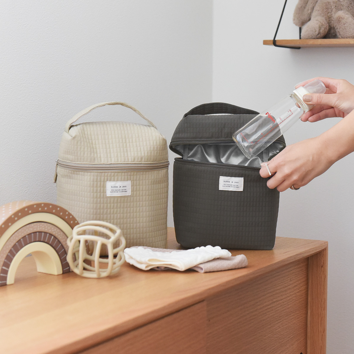 赤ちゃんとの遠出や帰省に！たっぷり入って保冷もできる「クッカヤプー