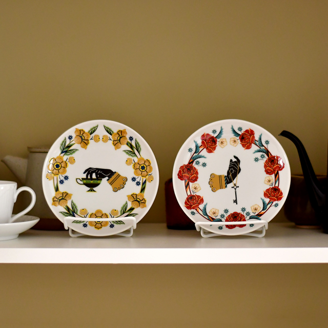 リヴァイ イラスト 陶器皿 絵皿 進撃の巨人｜九谷焼プレート（リヴァイ）