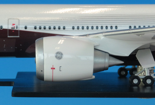 9X20102 1:200 BOEING 777-9 BOEING ハウスカラー 地上折りたたみ翼