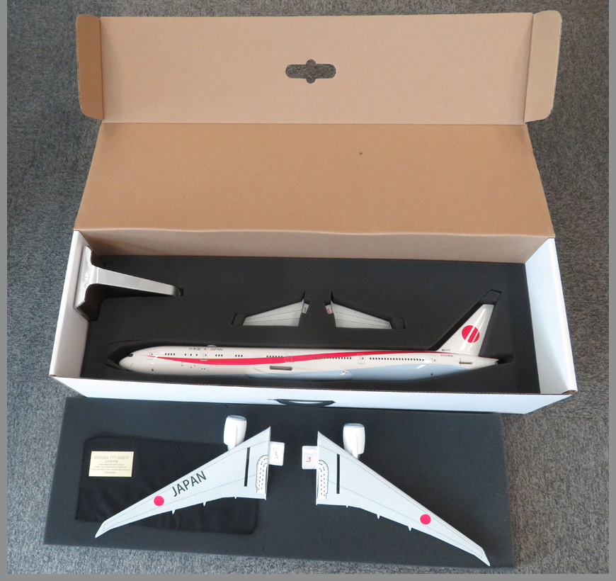 1:100 BOEING 777-300ER 80-1111 政府専用機 デスクトップモデル（WiFi