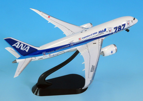 NH40115 1:400 BOEING 787-8 JA805A 787ロゴ ABS樹脂完成品（ギアつき
