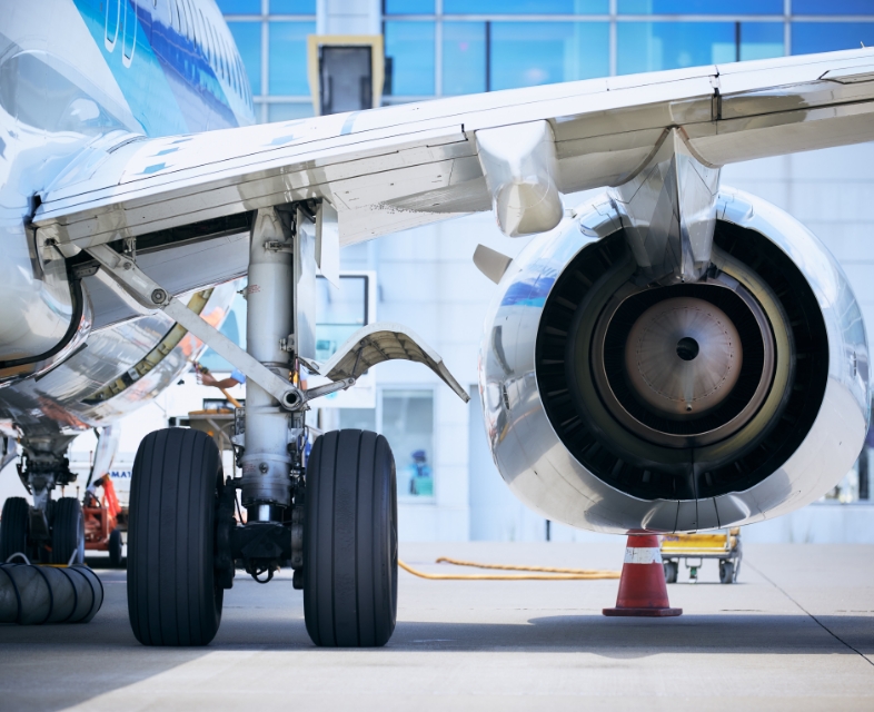 ANAウイングス - ANA WINGS - | 機材・路線図