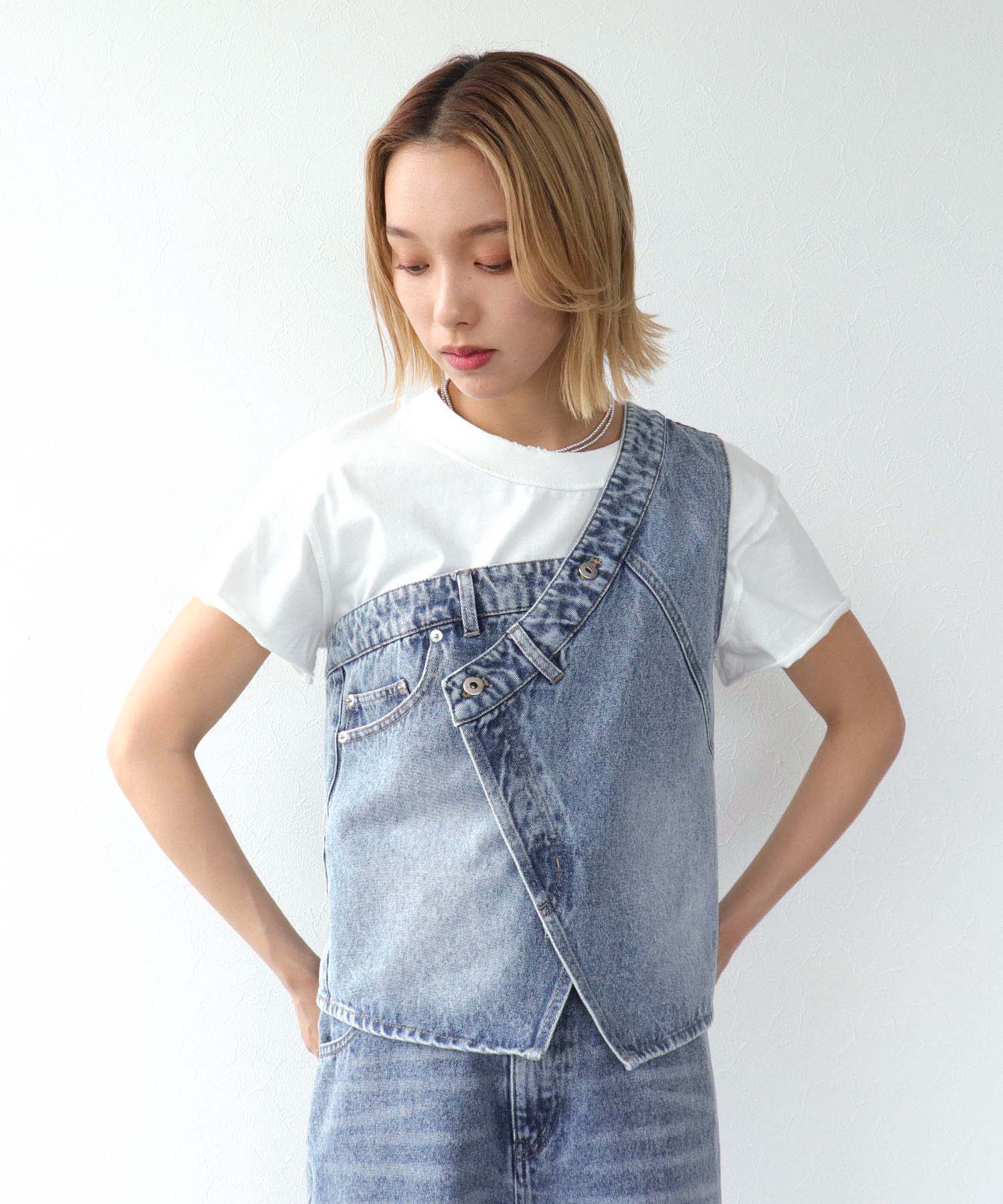 リメイク風デニムビスチェ | AND ON JIONE STORE（アンドオン）ジオン