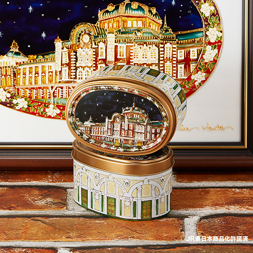 東京駅の永い歴史に思いを馳せる『東京駅缶』。ガラス絵で学ぶ、丸の内