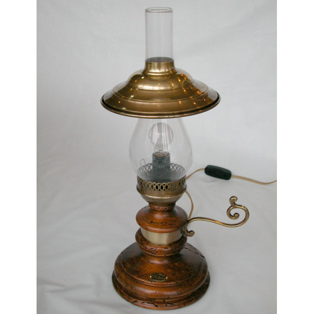 100年以上経過したポプラ古木と上質な真鍮で作られるアンティーク調