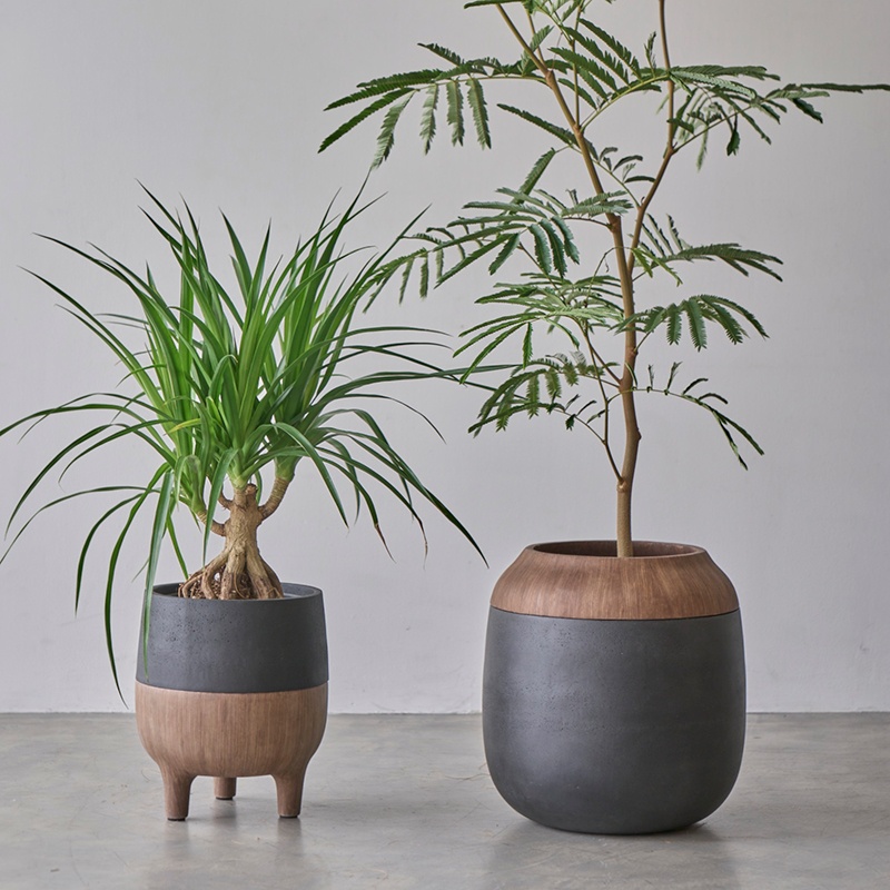 空間をアップグレードする、インテリアとしての鉢カバー