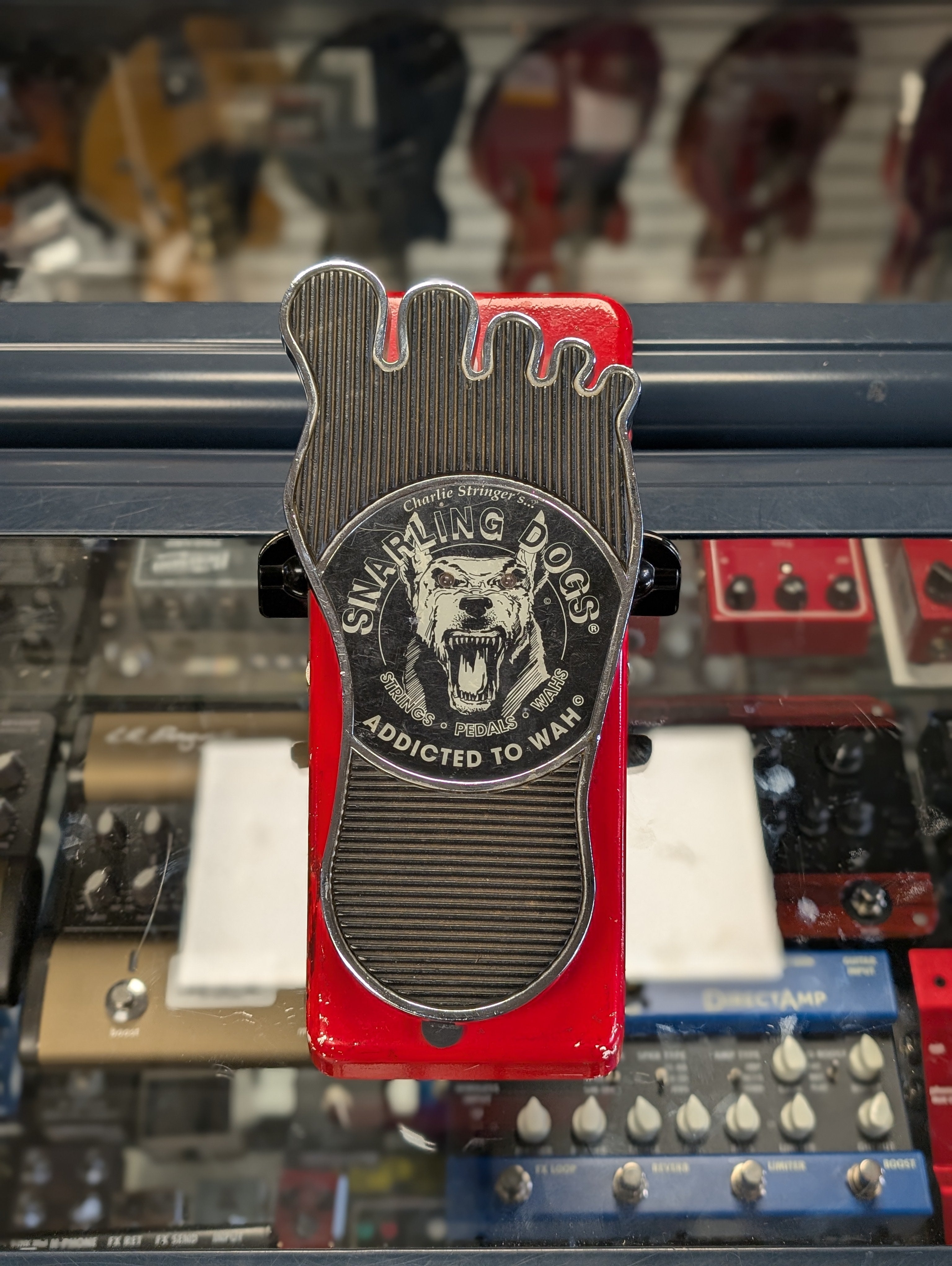 Charlie Stringer Snarling Dogs Whine-O Wah Pedal (Used) – Acoustic