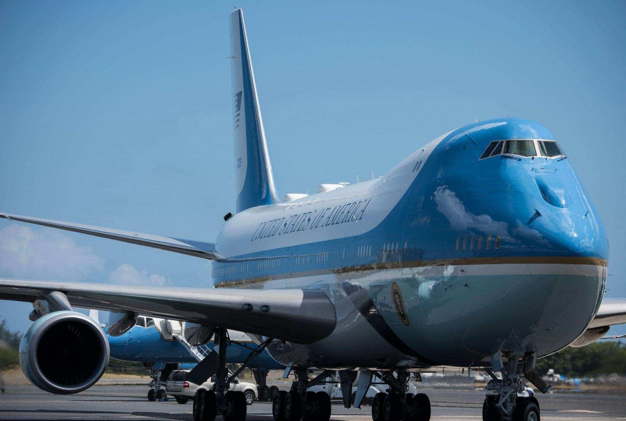 新型エアフォースワンの悩み - Aeroflap