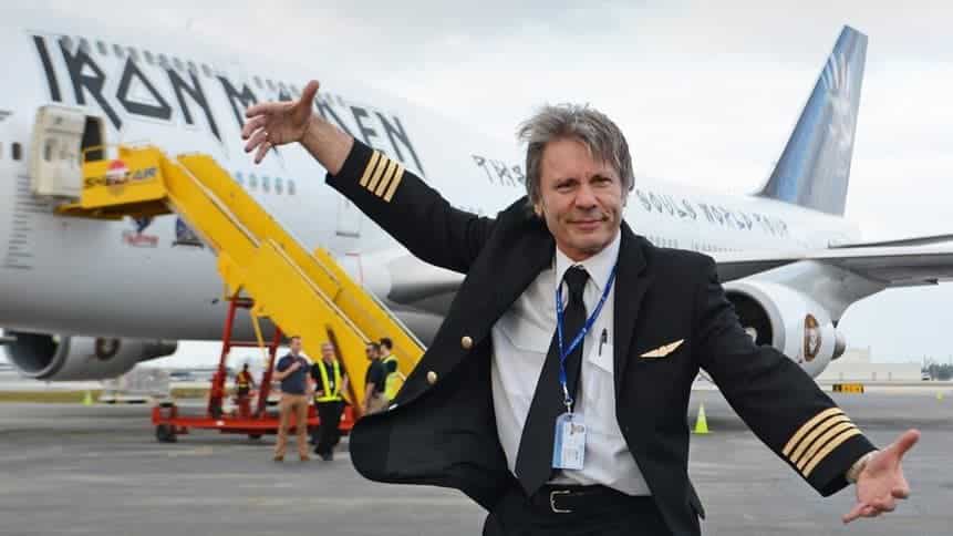 ブルース・ディキンソン、エド・フォース・ワンのコックピットを放棄