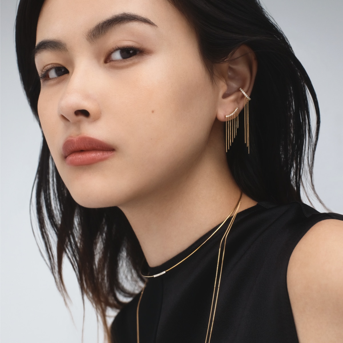 シャンデリアチェーンフリンジ ピアス | AHKAH / アーカー | 【公式