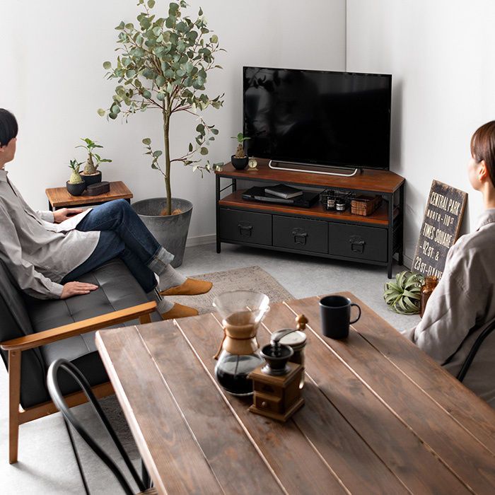 コーナー対応テレビ台 BILLS(ビルズ) | 家具・インテリア通販 【公式