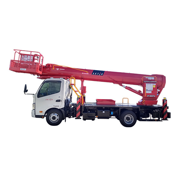 高所作業車（トラック式バケット）のレンタル | アクティオの建機