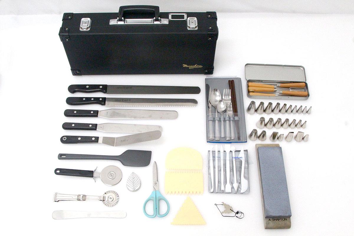 武蔵野調理師専門学校 パティシエ 調理器具セット ケース付 KN02-A8551