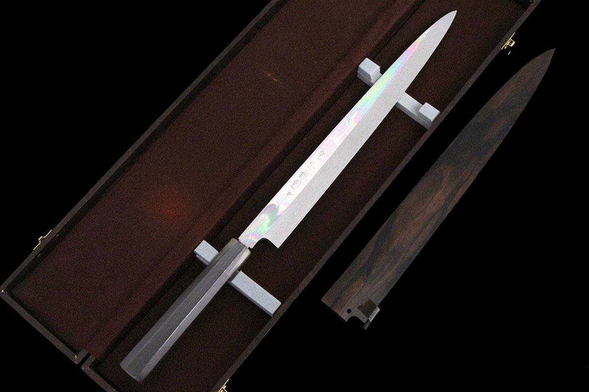 玄海正國 柳刃包丁 本焼 尺一 平鏡面 黒檀柄 黒檀鞘・ケース付 KN02