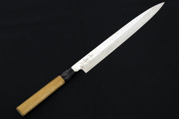 柳刃包丁 九寸 霞 特級 水牛朴栗型柄 箱付 【O377】 | 長直 | 包丁