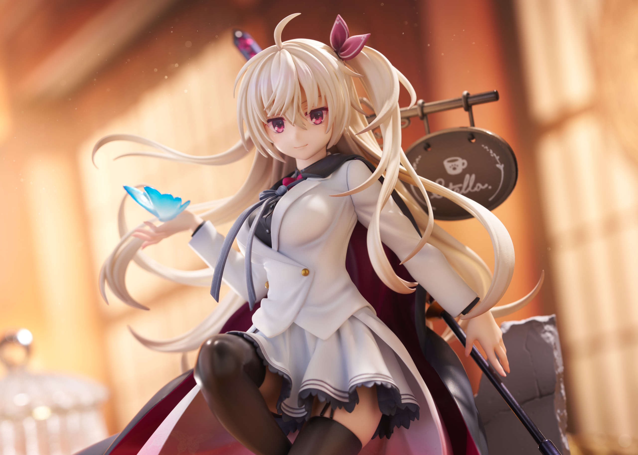 明月栞那 | アリスグリント