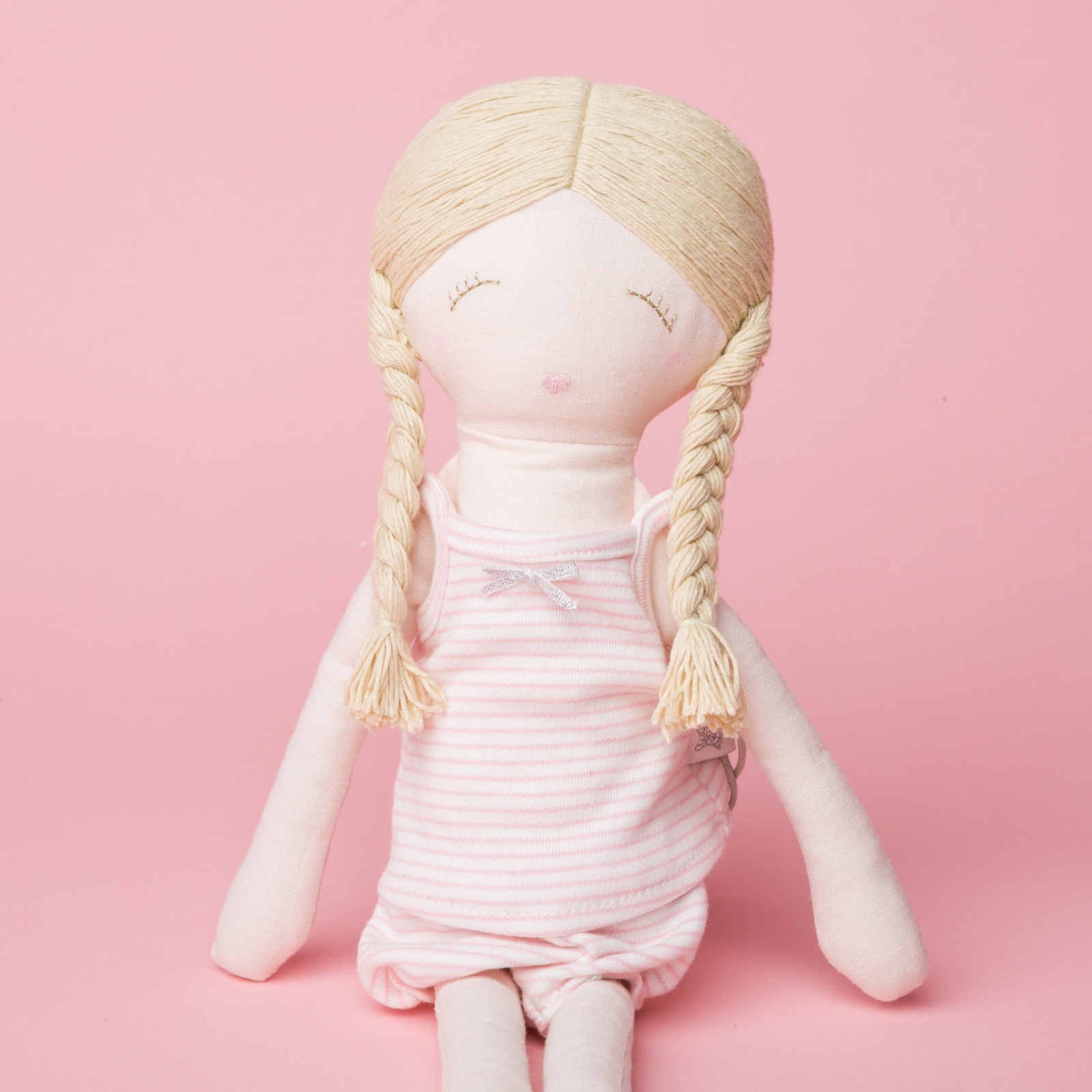 着せ替えドール】ジェニー｜ベビー服・キッズ服ブランド Albetta 公式