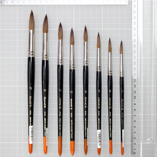 ラファエル]8404 (丸筆) | マルニ額縁画材店