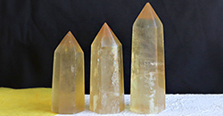 カルサイト水晶クラスター、天然石ビーズのアートクリスタル