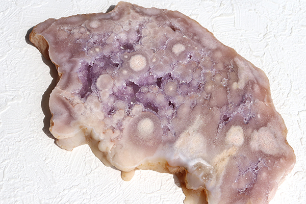 秘蔵コレクション】ピンクアメジスト原石（台座付き）-142水晶