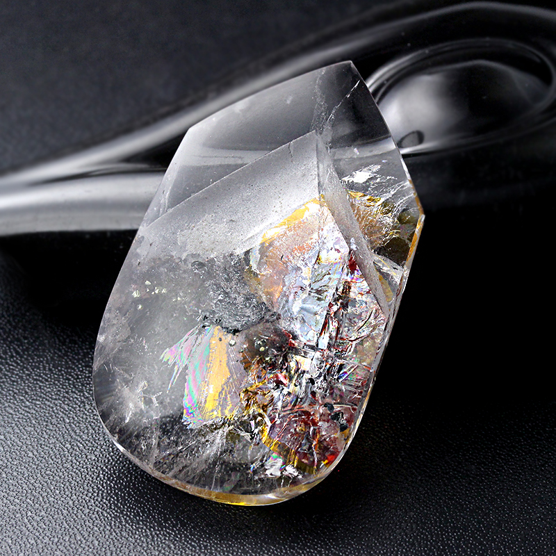 特選品】激レア！マダガスカル産天然オーロラクォーツ磨き-001水晶