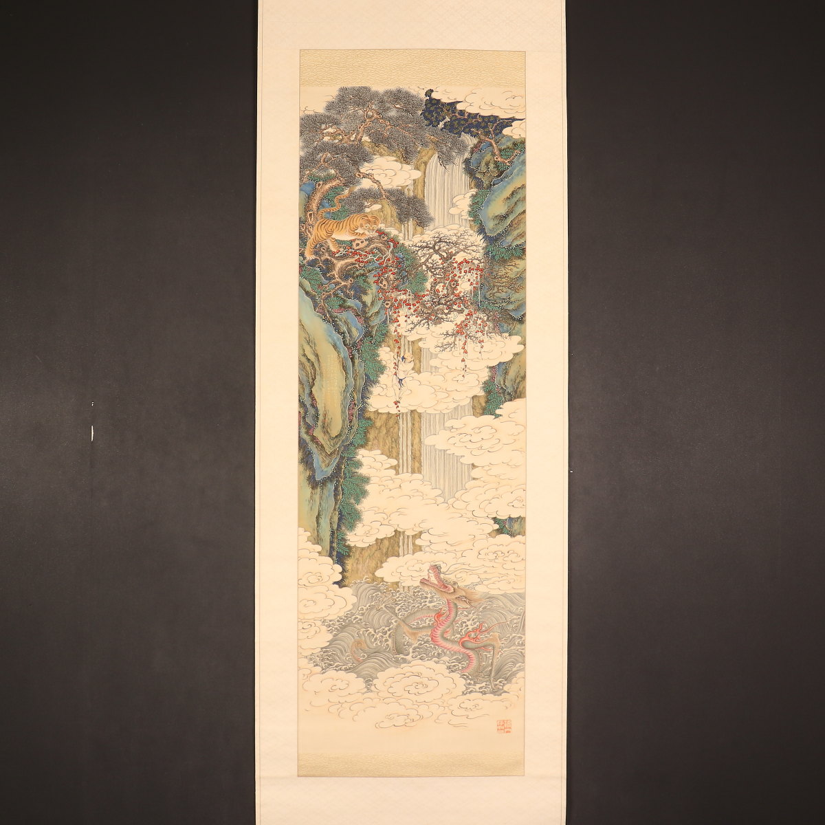 掛け軸や骨董品の販売・買取なら株式会社縁［大阪］