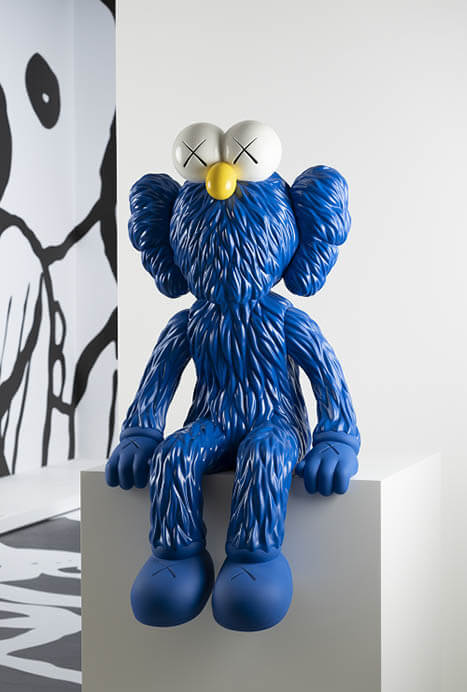 KAWS TOKYO FIRST | 森アーツセンターギャラリー | 美術館・展覧会情報