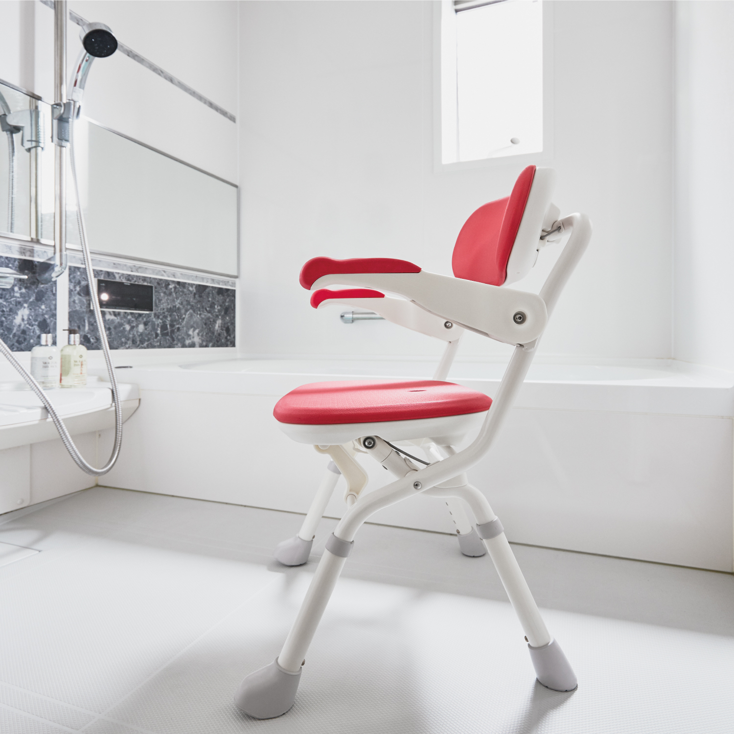 楽らく開閉シャワーベンチ U | 【安寿】の介護用品 | アロン化成