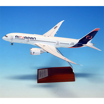 1:200 BOEING 787-8 JA803A Air JAPAN塗装 完成品 | ANAショッピング A