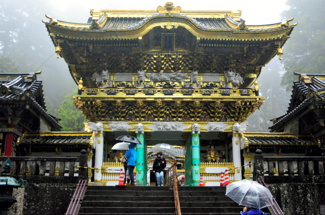 日光東照宮、国宝「陽明門」の手直し工事終わる [栃木県]：朝日新聞