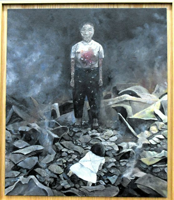 キノコ雲の下はこんな色だった」 被爆者の体験を学生が絵画で再現