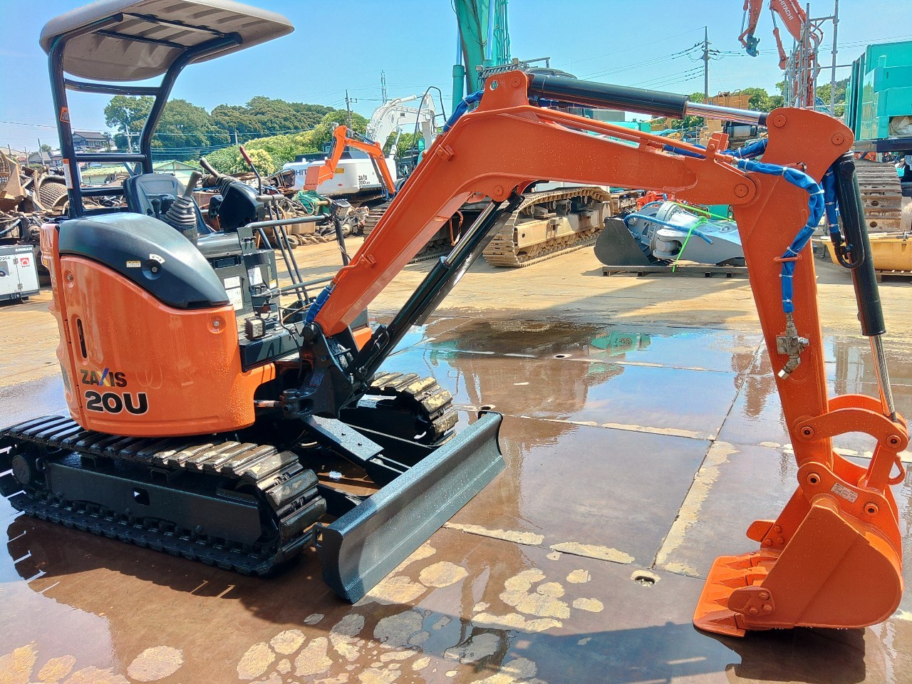 ID96044】ZX20U-5A | ミニ油圧ショベル | 株式会社アタッチリンク