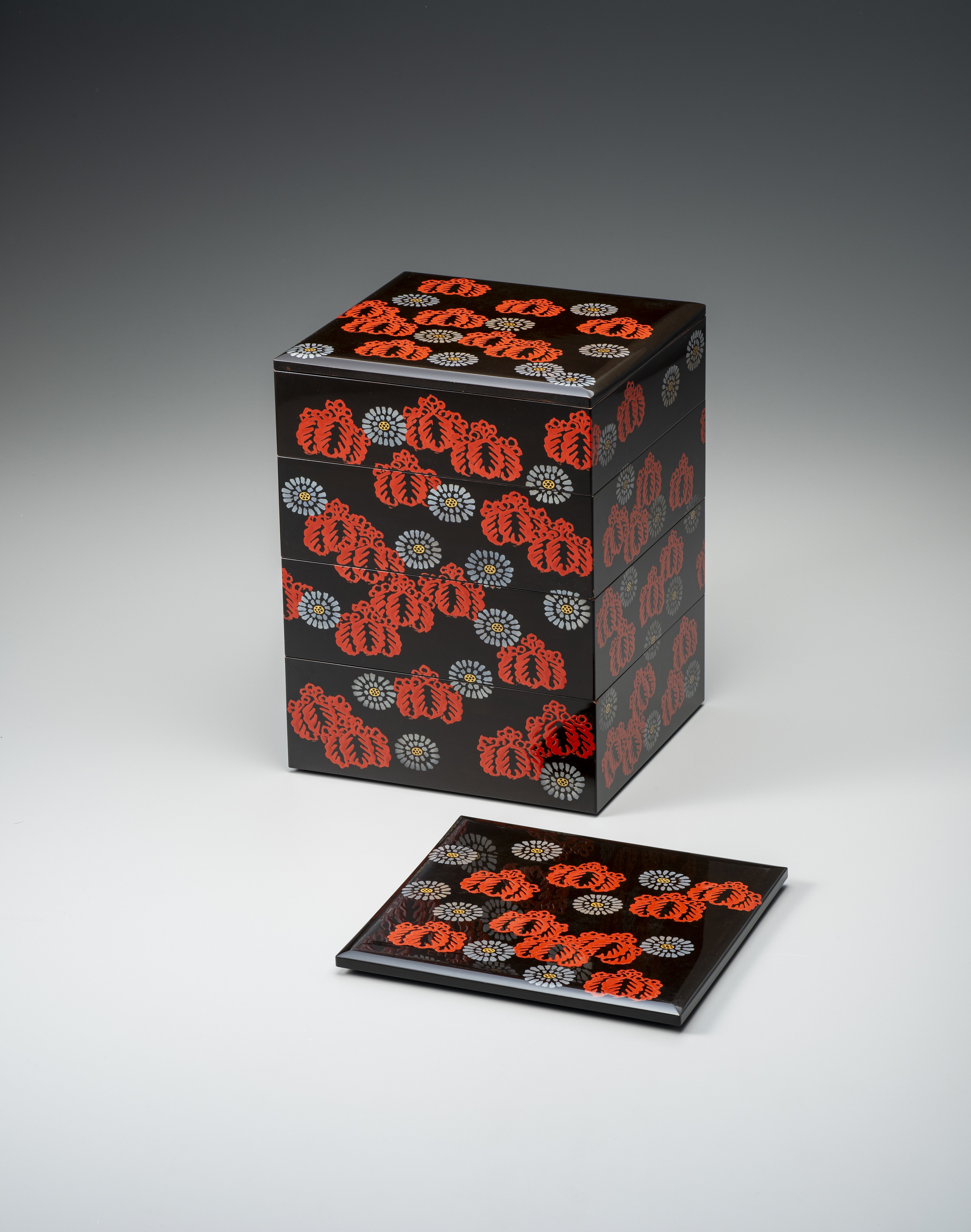 夏季特別展 『伝説の漆匠 佐野長寛ー奇想と風雅の世界』 7月12日（土