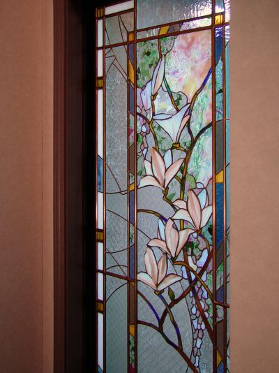 個人邸・木蓮のステンドグラス – Vis-à-Vis