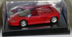 18_Revell_Ferrari_Mythos_2-