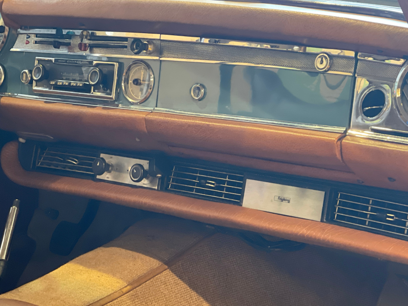 メルセデスベンツ SLクラス | 在庫車詳細情報 | 中古車情報 AUTO