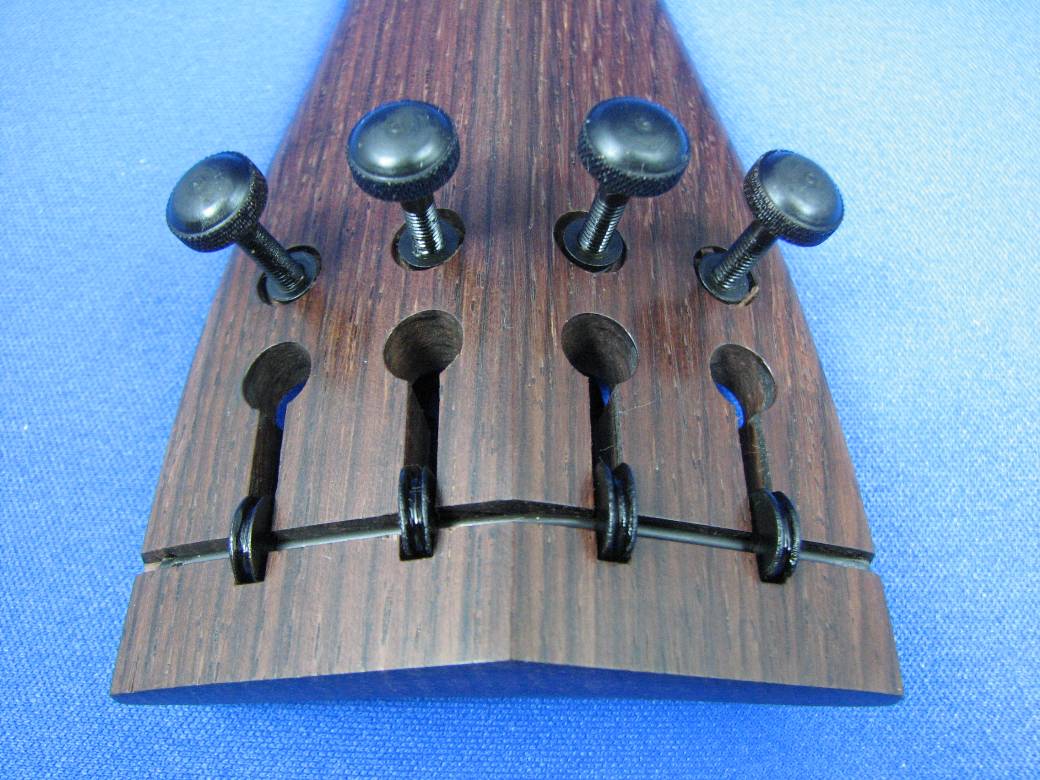 チェロ用アジャスター組込テールピース 紫檀（ローズウッド）材ヒル