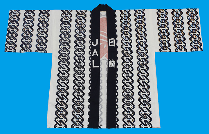 JAL、ロンドン発で「はっぴ」復刻 ビートルズ来日50周年