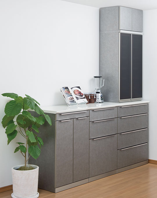 ロータイプの食器棚カタログ〜「ユニット式」を活かしてお好みの