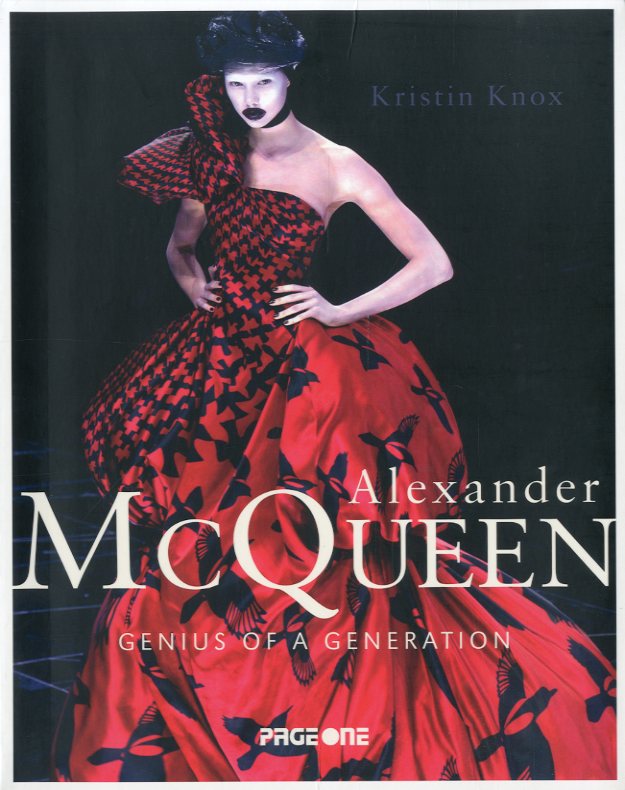 Alexander McQUEEN GENIUS OF A GENERATION / Author: Kristin Knox